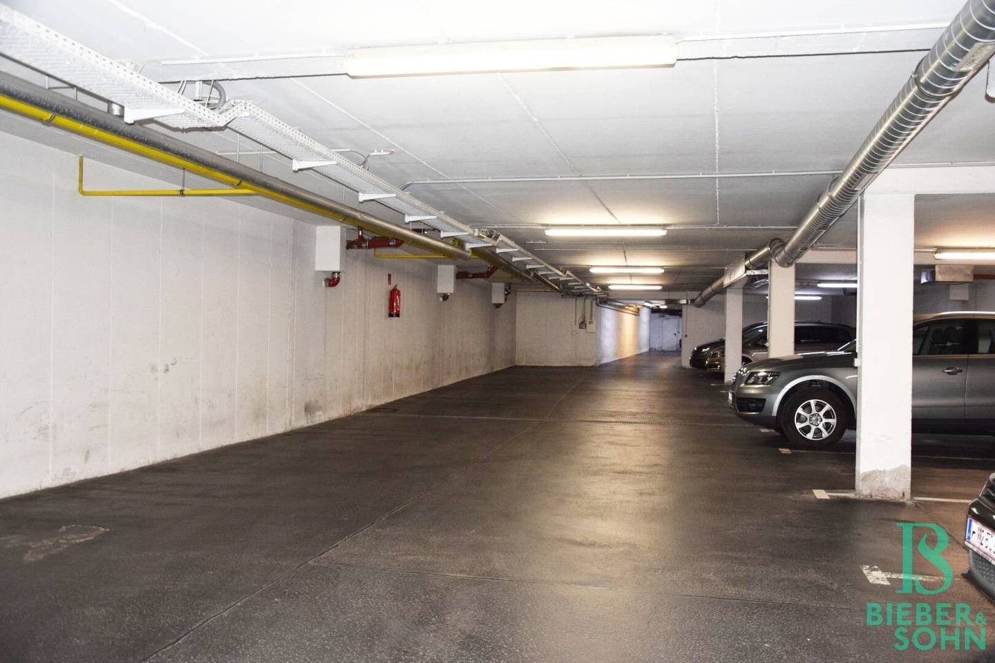 Garagenplatz Nähe Maurer Hauptplatz
