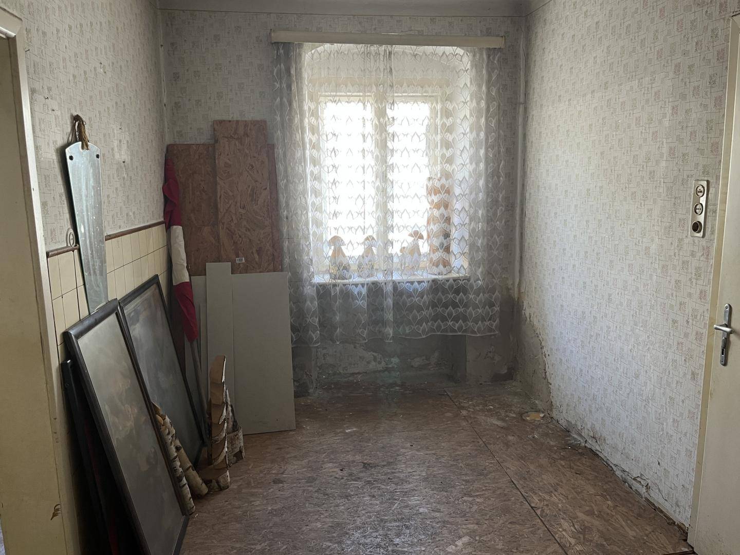 Familienwohnung in zentraler Lage mit Garten