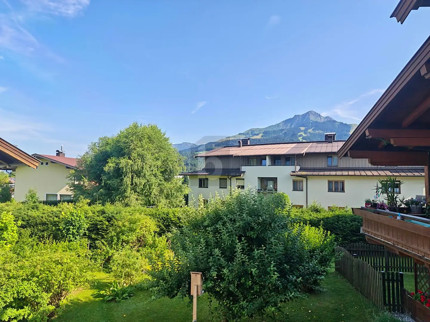 Modernes Penthouse mit privatem Aufgang und Tiefgarage