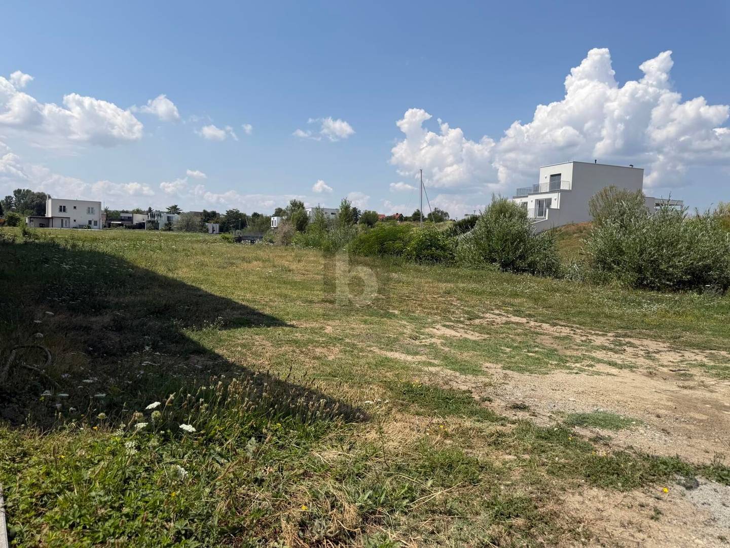 Wohnung mit privatem Seezugang und Wasserblick