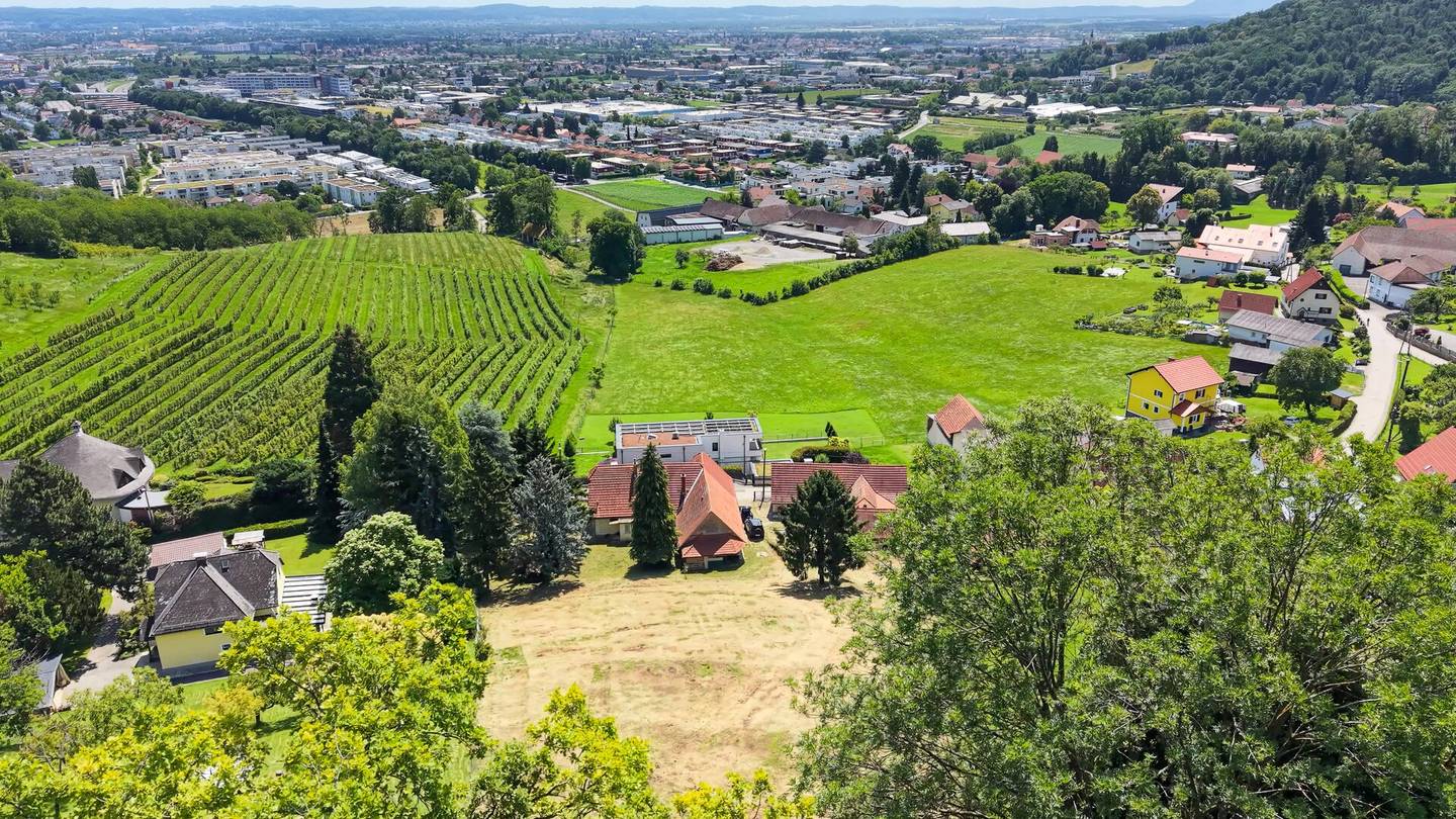 Exklusive Liegenschaft mit ca. 4.500 m² am Grazer Kehlberg - ca. 3.120 m² Bauland &amp; Neubaupotenzial