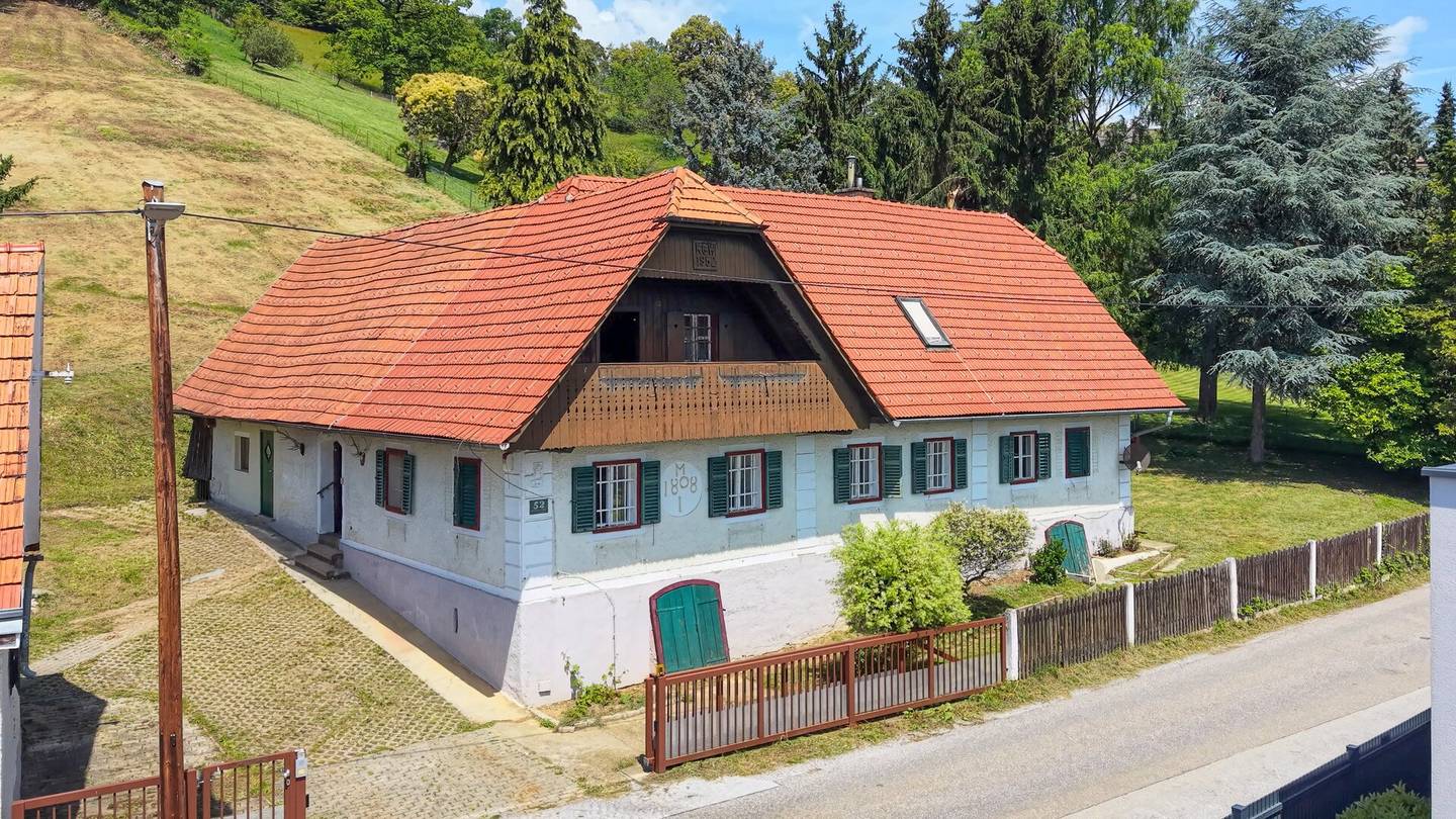 Exklusive Liegenschaft mit ca. 4.500 m² am Grazer Kehlberg - ca. 3.120 m² Bauland &amp; Neubaupotenzial