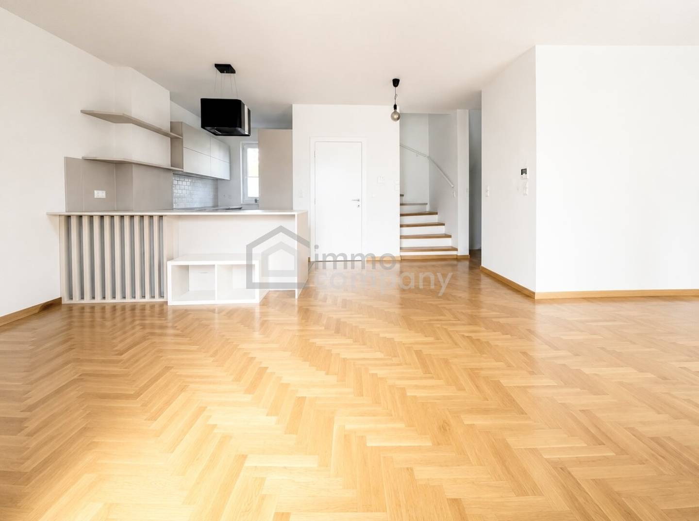 Ideal home for a happy family life! Beautiful view and a great location! 21st District