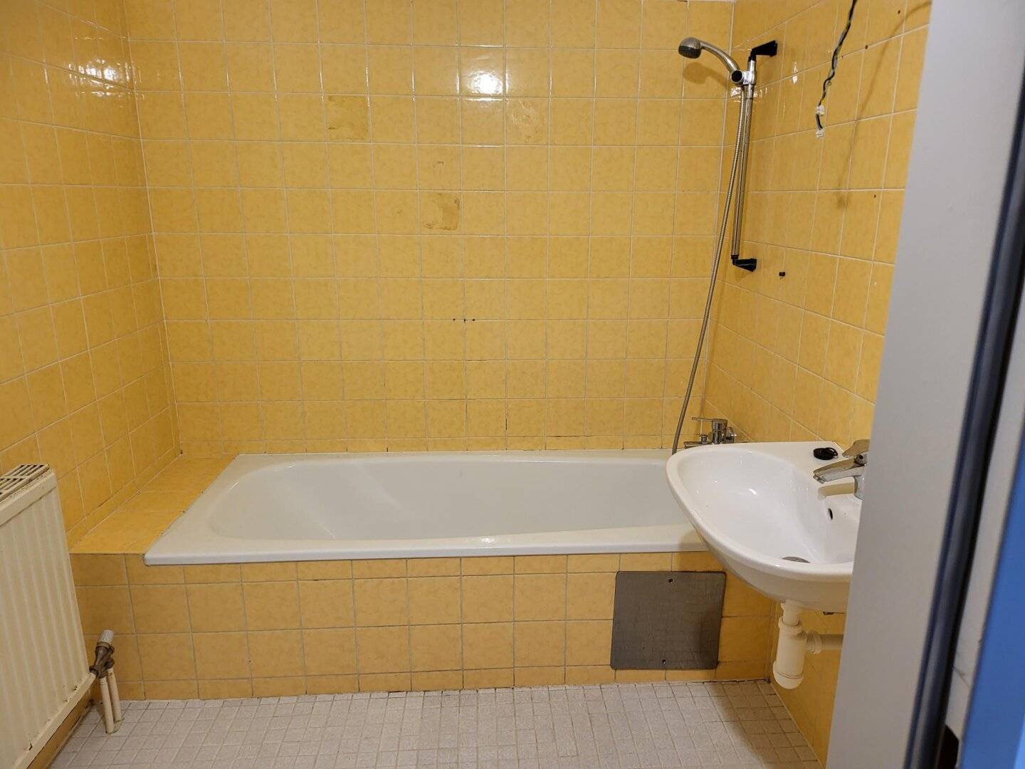 3-room apartment with loggia in Wilhelmsburg
