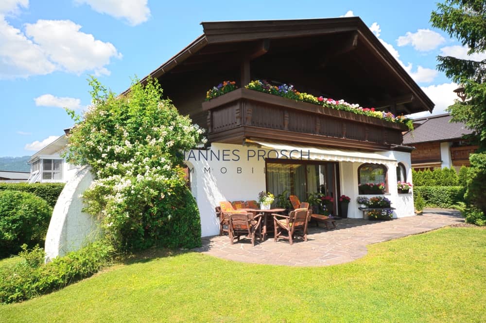 Sonnige familienwohnung mit Weitblick und Garten