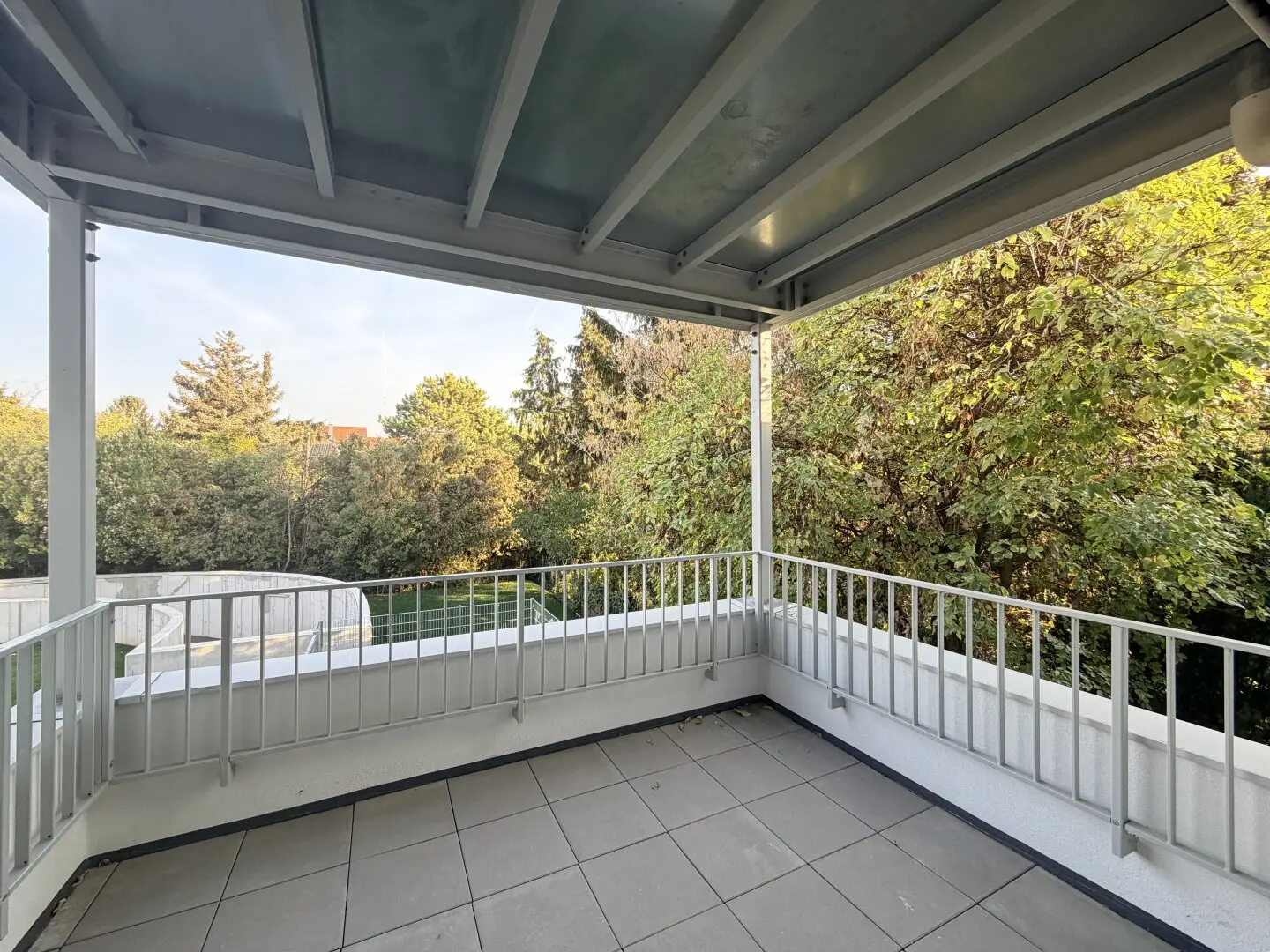 Provisionsfreier Erstbezug! Zweizimmerwohnung mit Balkon und Garagenplatz