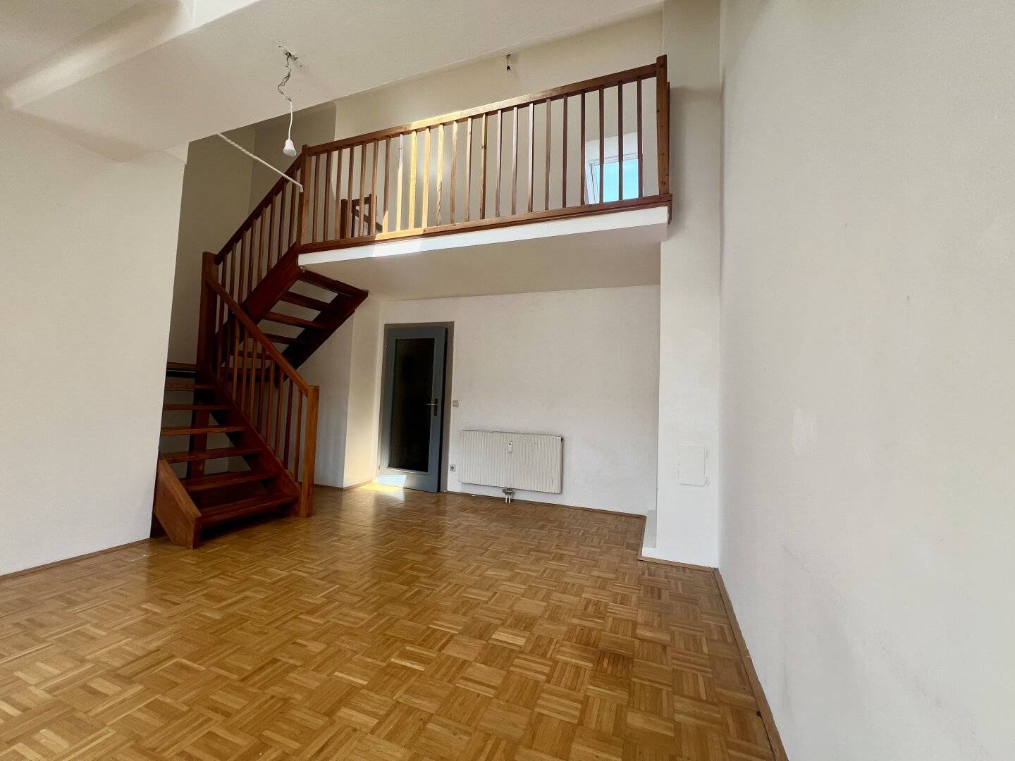 Stilvolle Dachgeschosswohnung in Top-Lage der Grazer Innenstadt
