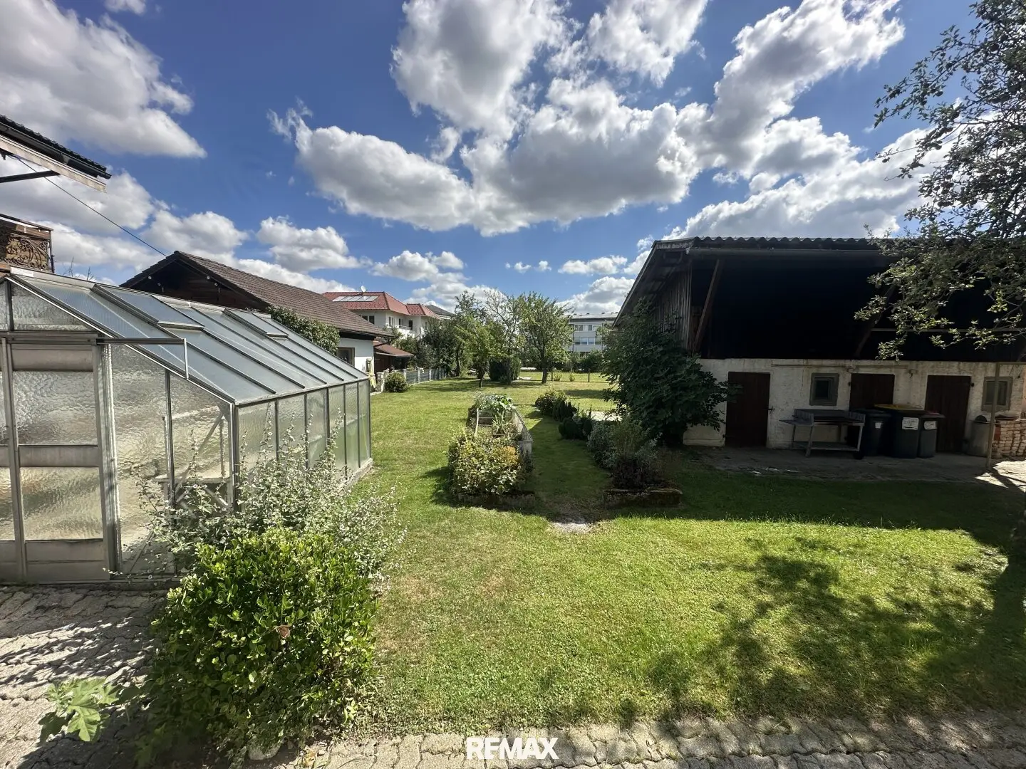 Neuer Preis 5 Zimmer Haus in Pinsdorf mit einem großen, ebenen Grund
