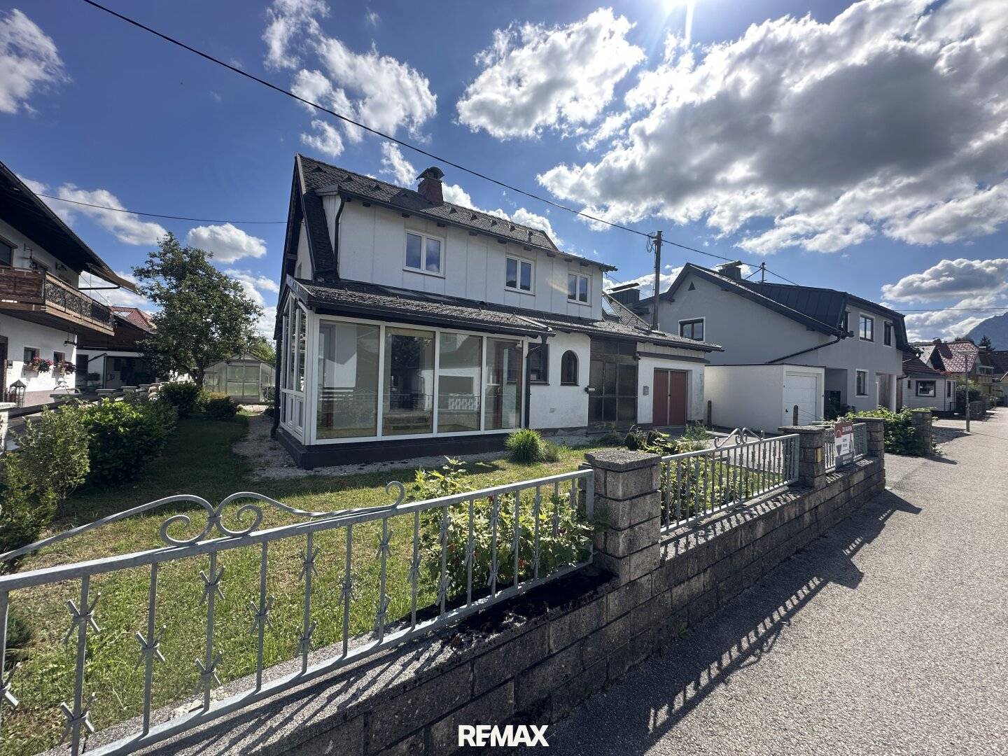 5 Zimmer Haus in Pinsdorf mit einem großen, ebenen Grund