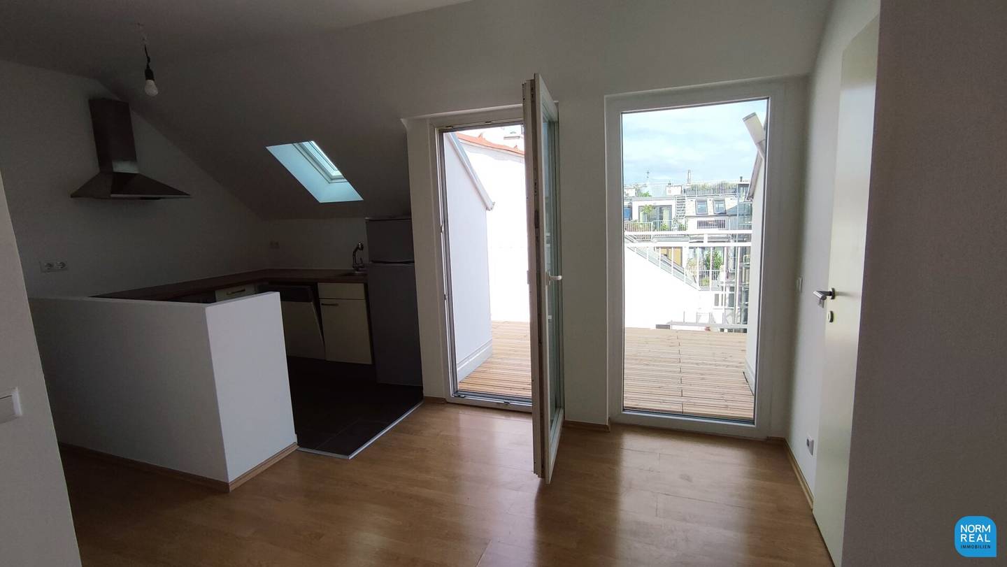 Stylish Terraced Maisonette