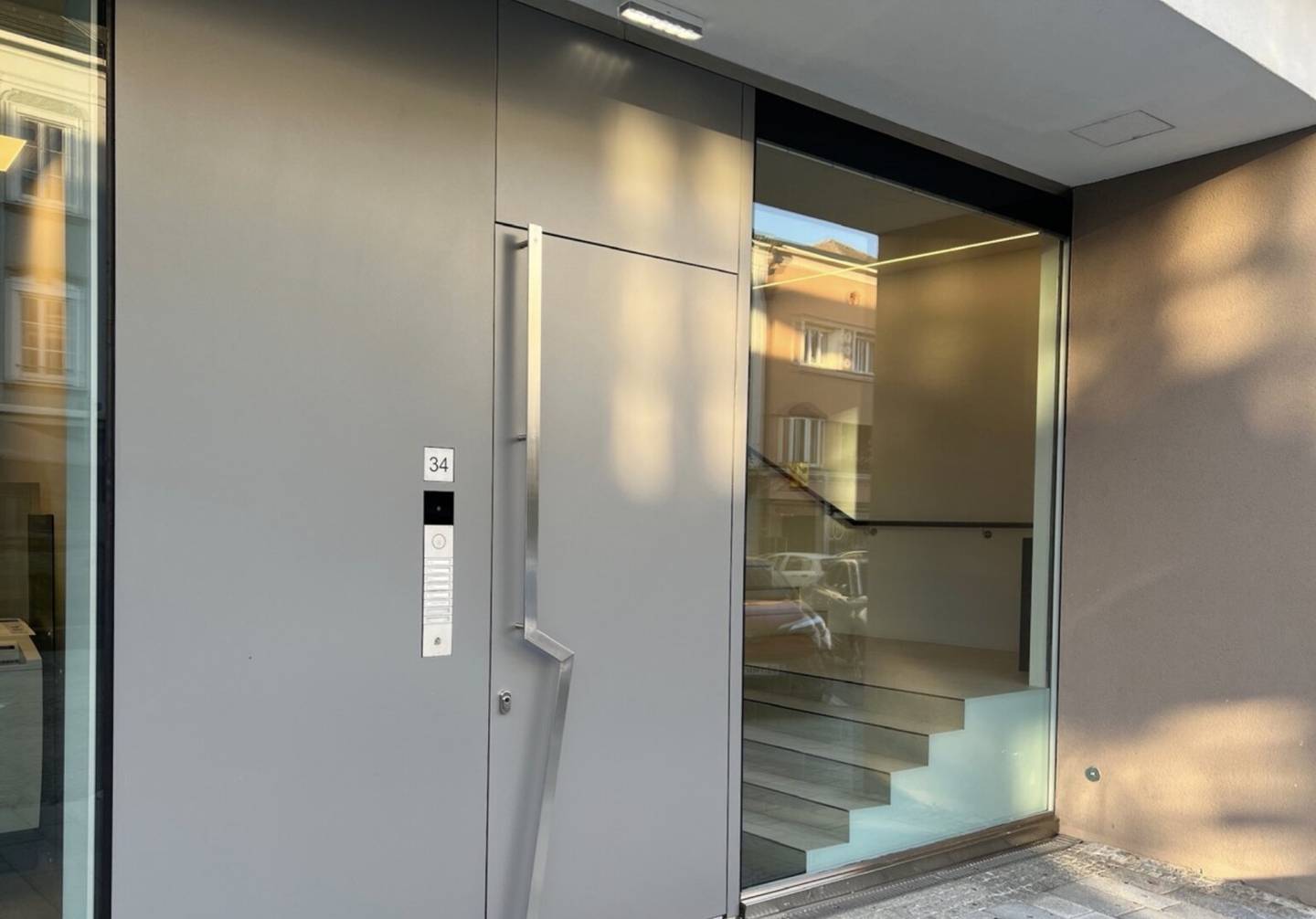 5.81% Yield I TOP 2.3 I THE SUITES@34 – Exclusive Serviced Apartment Investment
