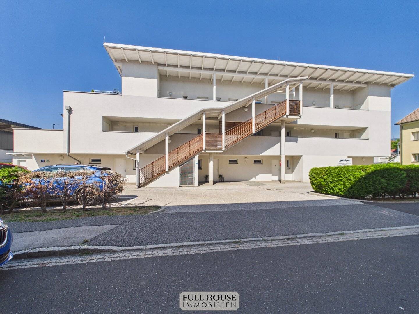 Stylish 2-room garden apartment with terrace and wintergarden in the heart of Villach