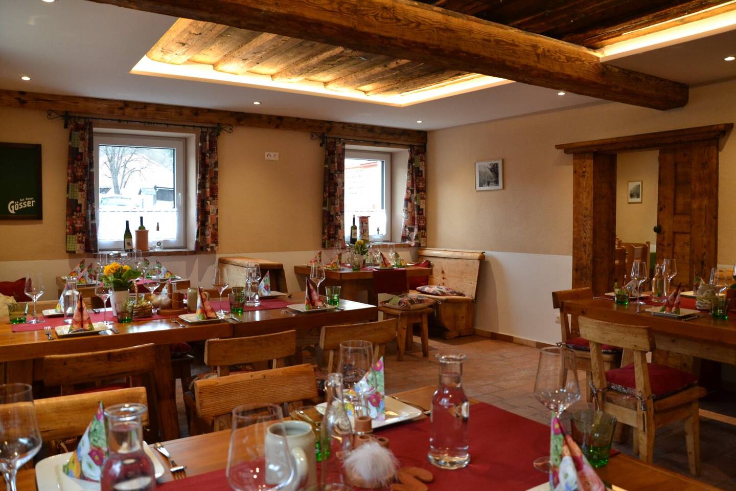 Voll ausgestattetes Gasthaus mit zwei vermieteten Wohnungen