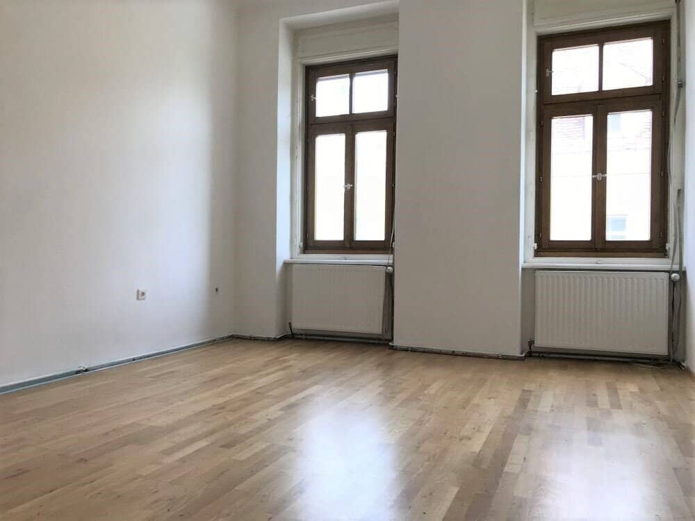 PROVISIONSFREI - Schöne, WG-geeignete 4-Zimmer-Altbauwohnung mit Balkon in bester Lage, nähe TU Graz
