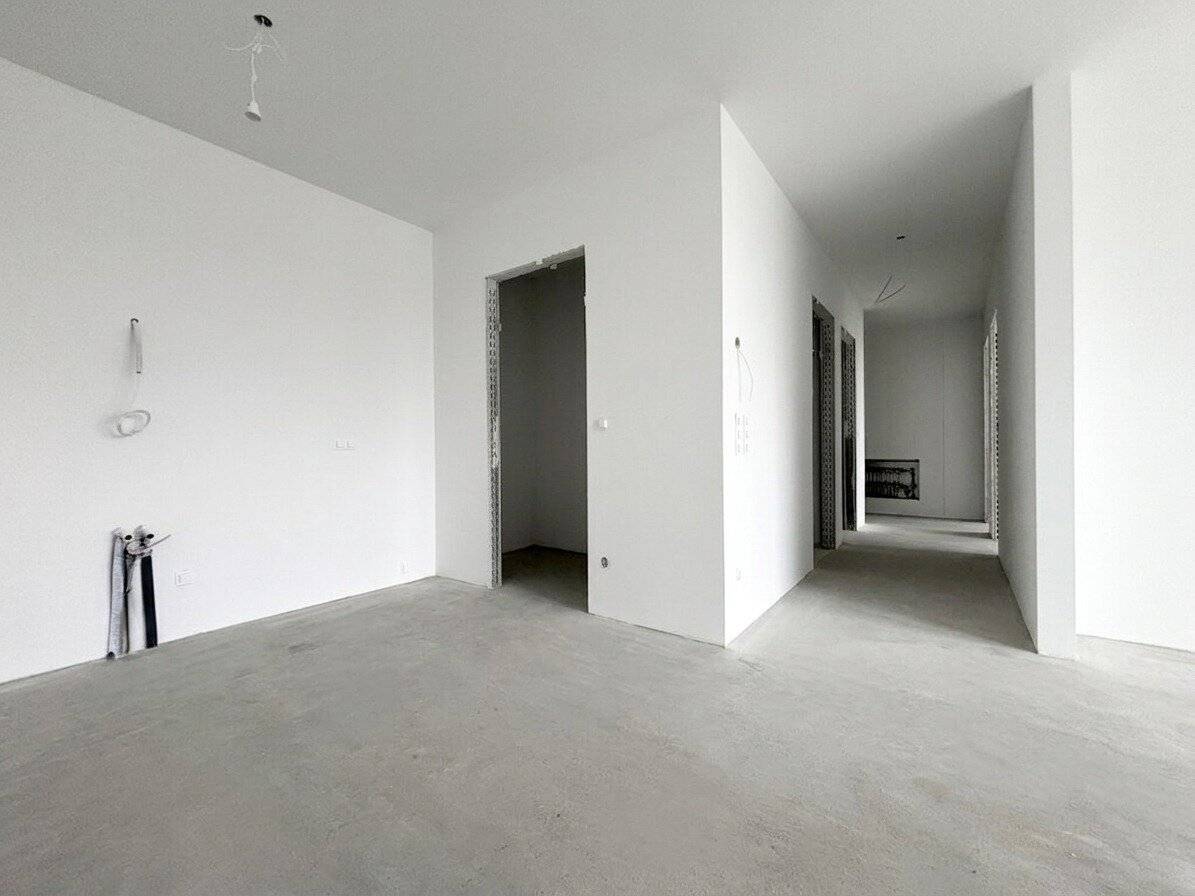 Wohnen mit Logenplatz: 81 m², 21 m² Südbalkon, freier Blick – Erstbezug am Sonnenhang