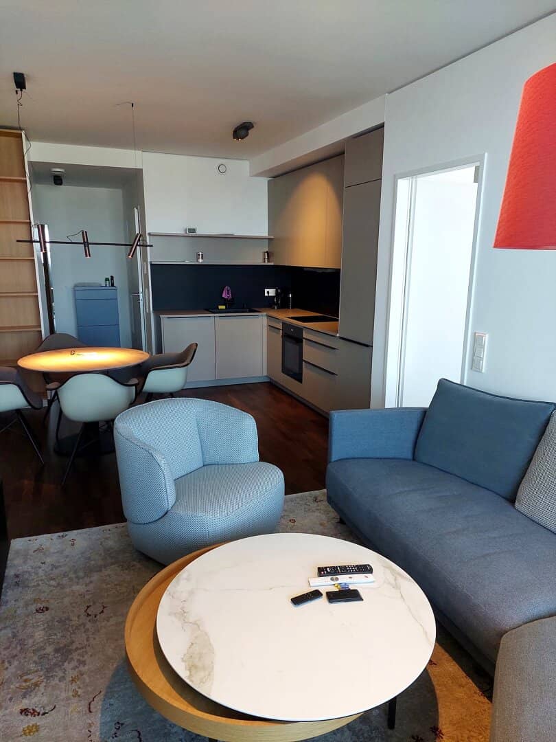 Voll möbliertes Appartement im Marina Tower in Wien zu vermieten