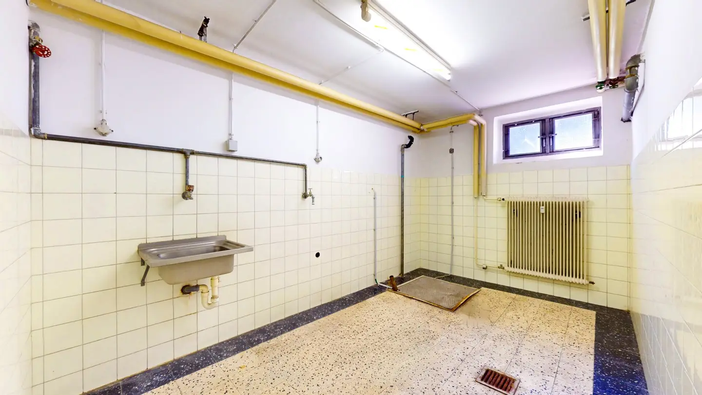 Helle 3-Zimmer-Eigentumswohnung mit Westloggia, Parkplatz und Gartenanlage in Klagenfurt-Welzenegg