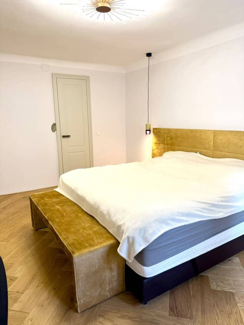 High-quality renovated 3-room apartment with two bathrooms in 1050 Vienna - NEW BUILDING APARTMENT