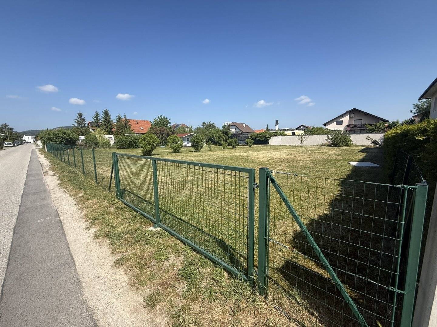Großzügiges Wohnbaugrundstück in bester Lage – ideal für Villa oder großzügiges Eigenheim