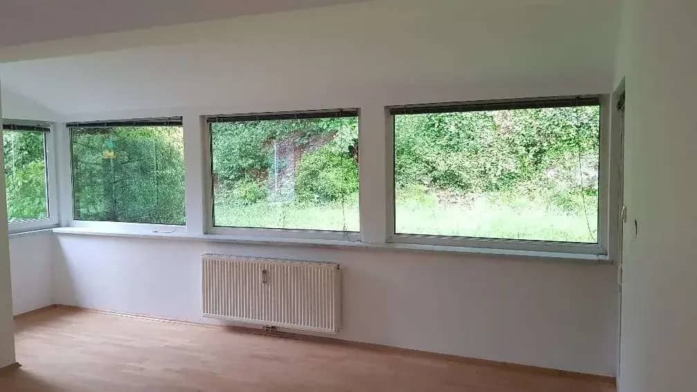 Attractive apartment in a quiet and green location in Graz