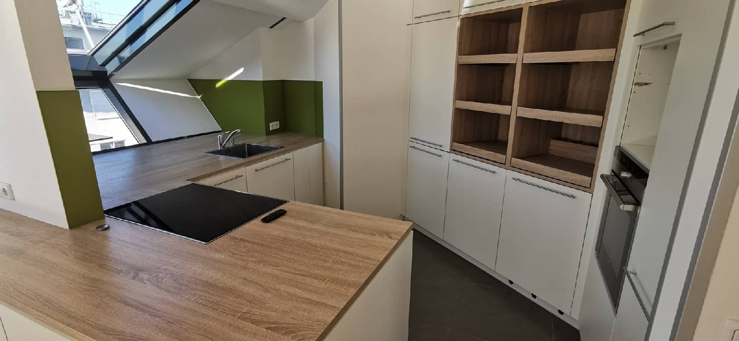 Dachgeschosswohnung with large terrace and lift