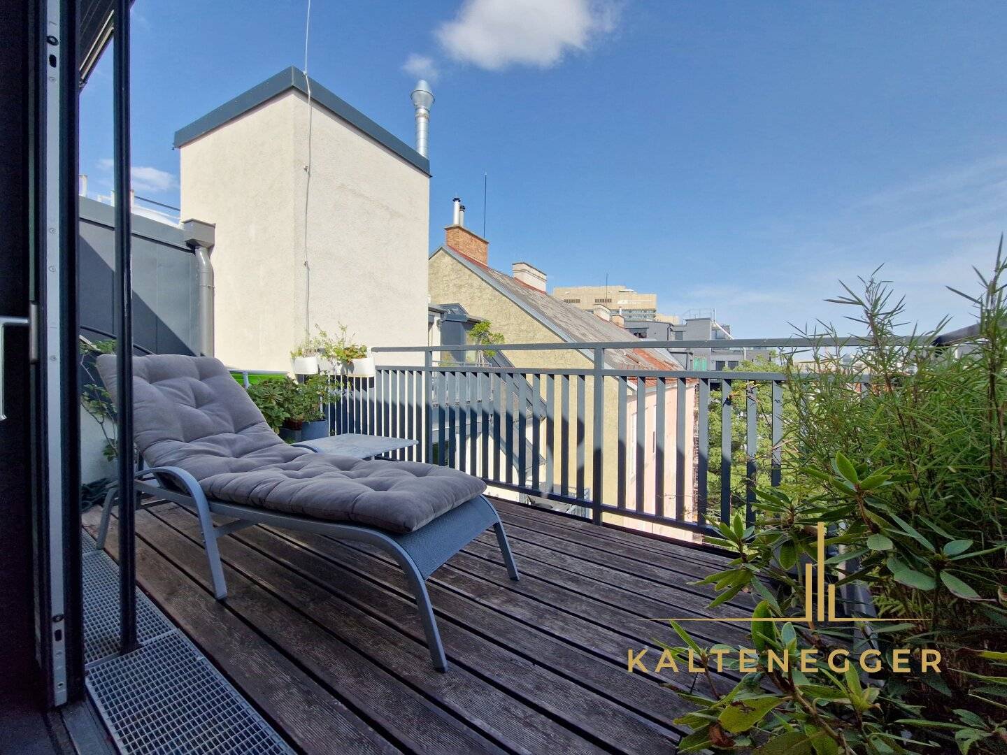 Luxuriöses 5-Zimmer-Penthouse mit 2 Terrassen und Aufzug direkt in die Wohnung