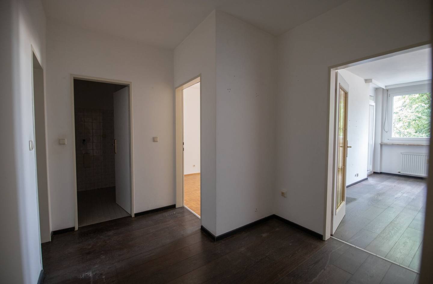 Nette 2-Zimmer-Wohnung mit Loggia nähe Klinikum