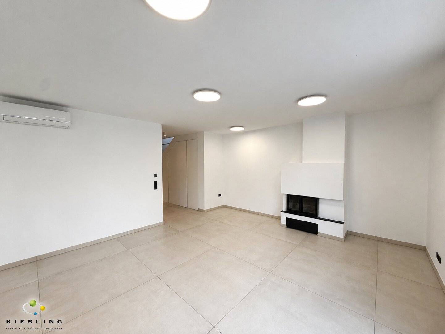 Exklusive Anlagewohnung in Grinzing - 3 Zimmer - hochwertige Einrichtung - Dachterrasse über Wien - Gemeinschaftsgarten - Garage