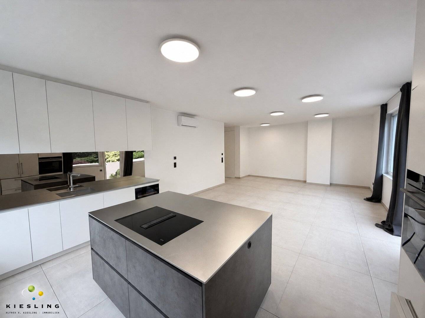 Exklusive Anlagewohnung in Grinzing - 3 Zimmer - hochwertige Einrichtung - Dachterrasse über Wien - Gemeinschaftsgarten - Garage