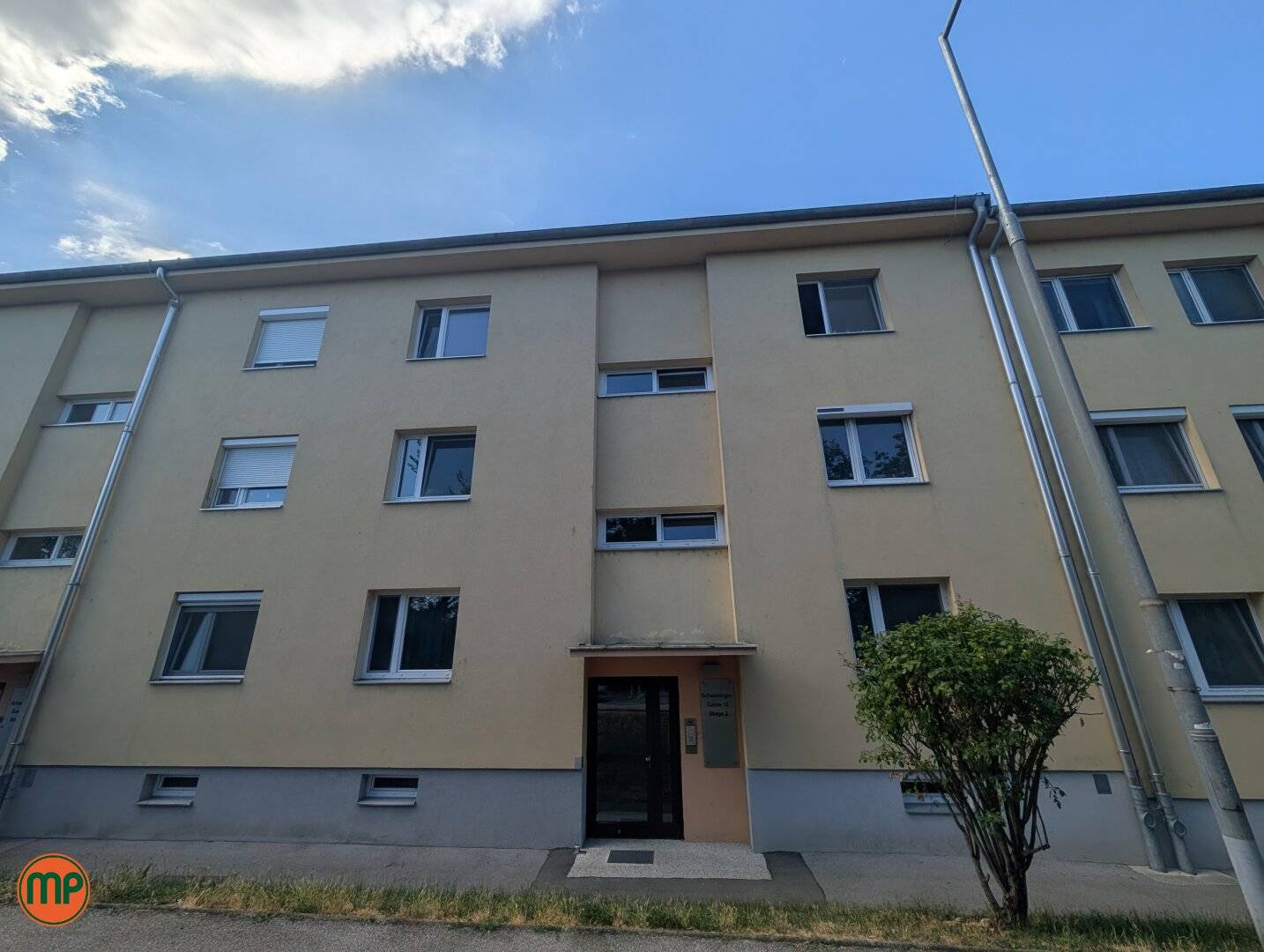 2-room apartment in the quiet residential area