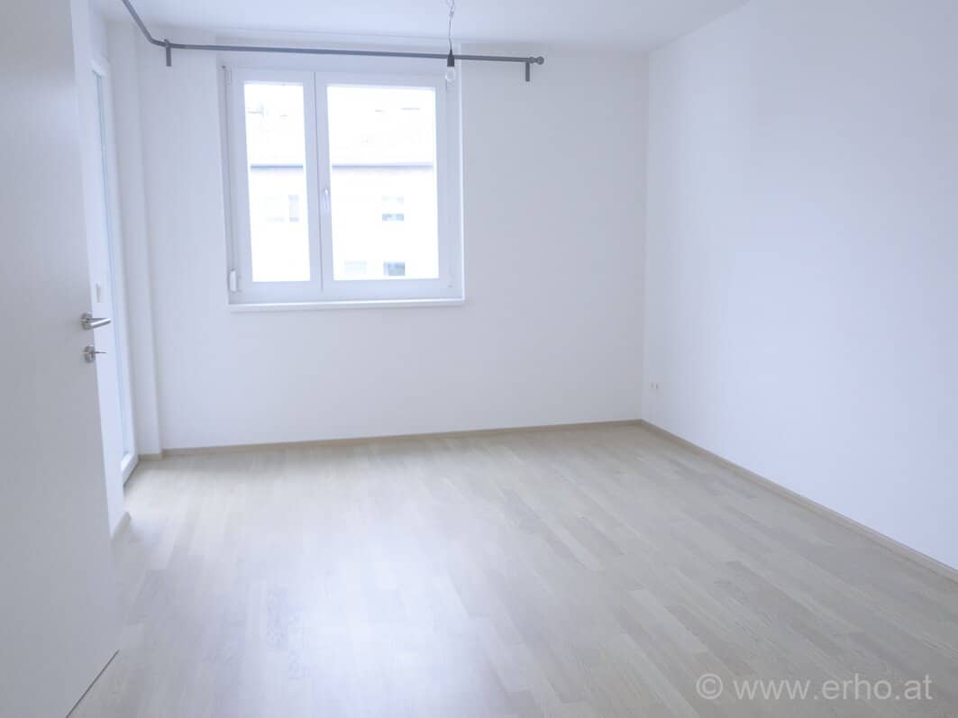 Bright 2 room new building apartment with courtyard-facing loggia in absolute quiet location