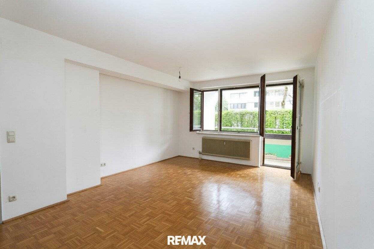 Apartment with loggia in prime location