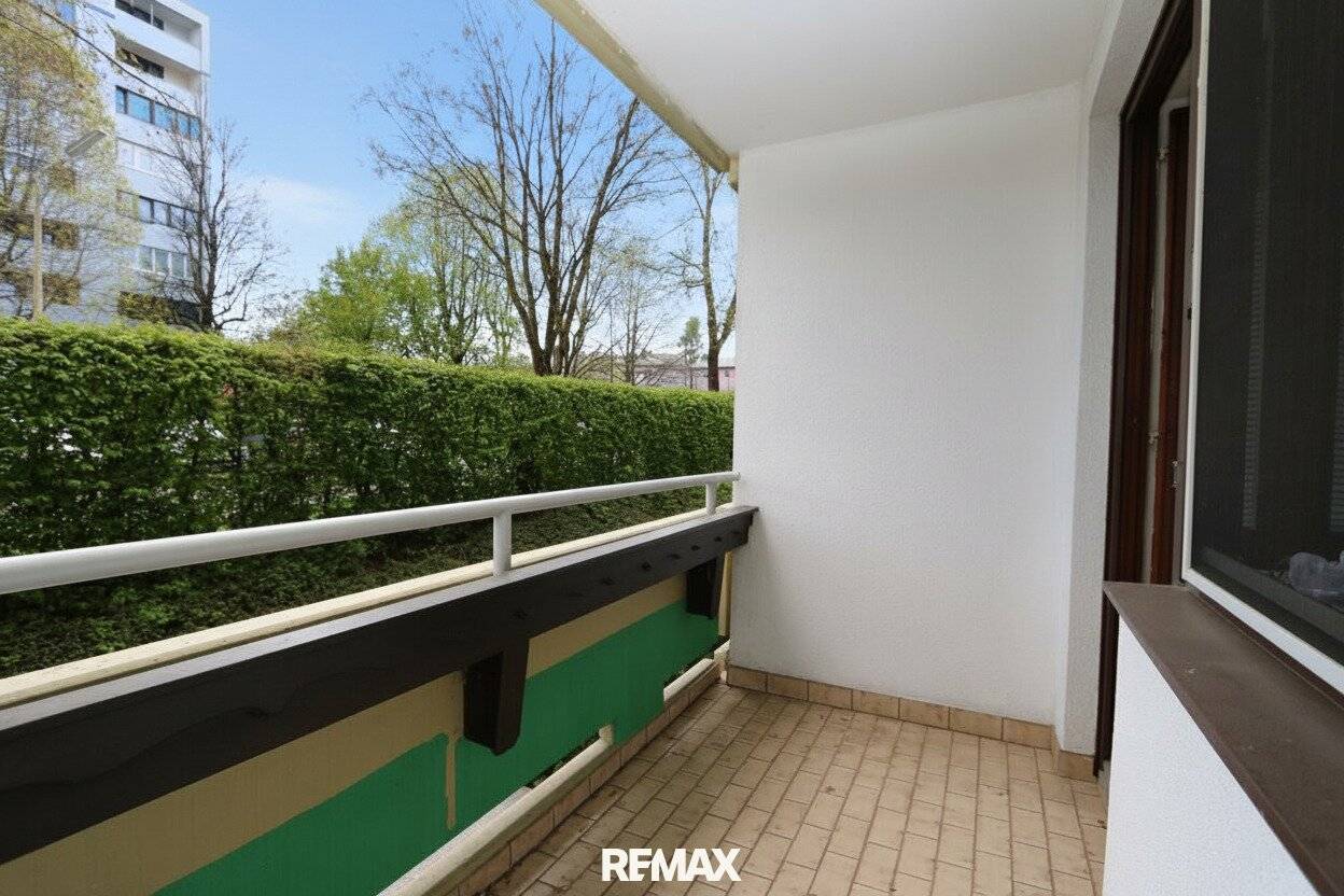 Apartment with loggia in prime location