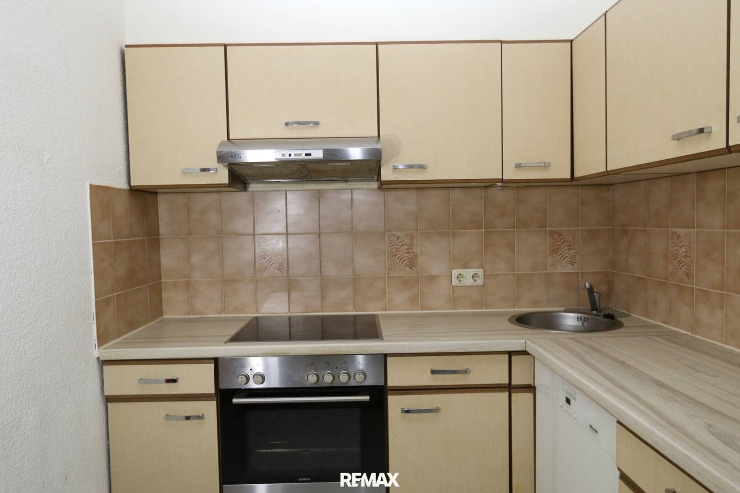 Apartment with loggia in prime location