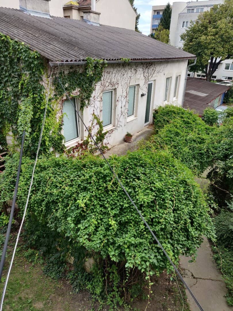 Rare Opportunity in 1210 Vienna 100 percent vacancy-free tenement house with development potential, idyllic garden and attic conversion