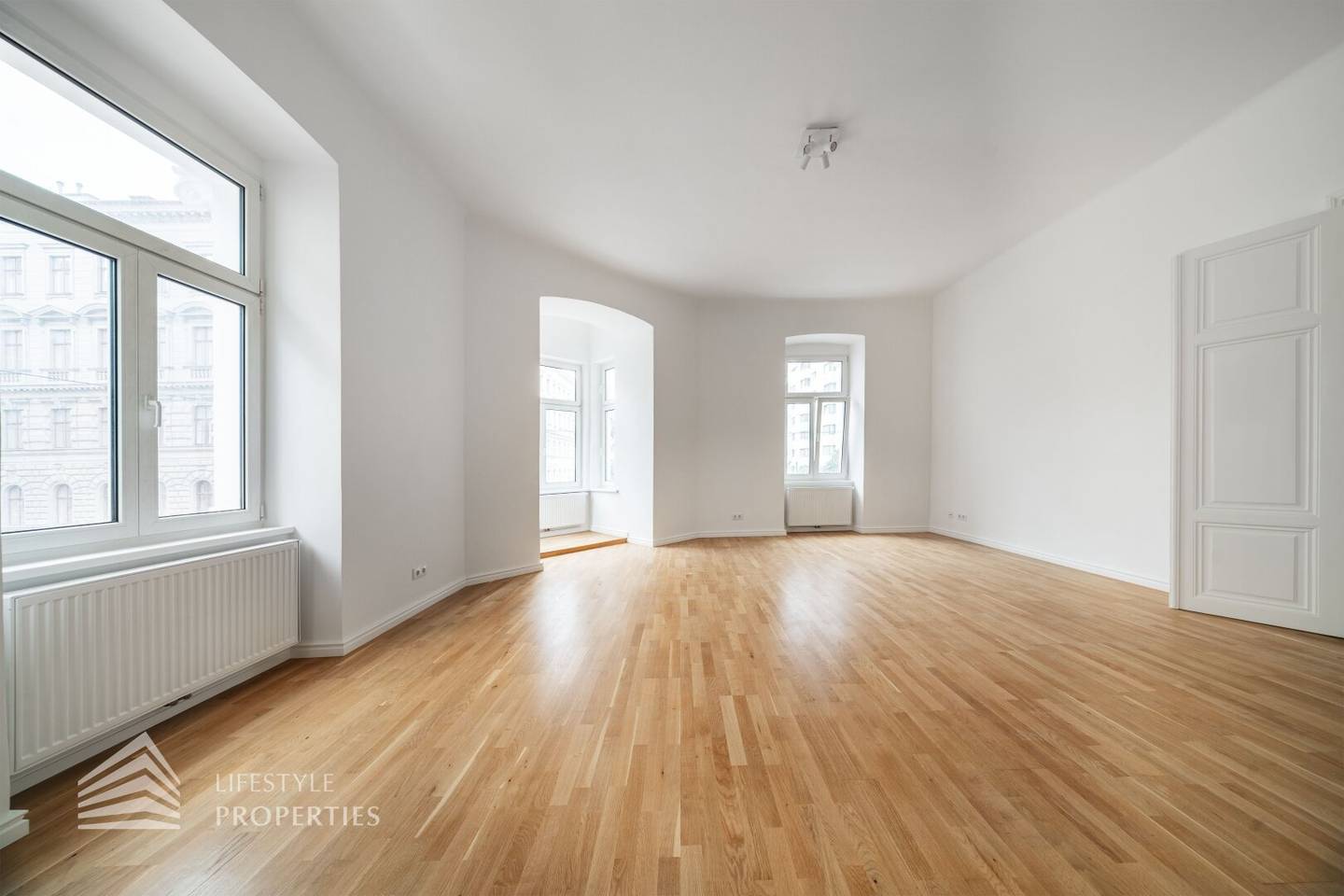 Bright 3-room apartment near Wiedner Hauptstraße