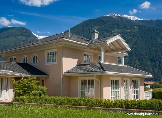 Wellnesswohnung am Hang mit Sauna und Fitness