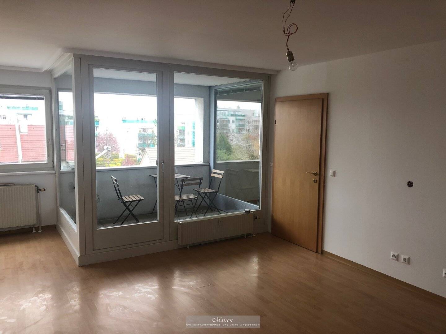 Open-ended 3 room new build rental Loggia 2 garage spaces possible 860,- net rent + operating costs