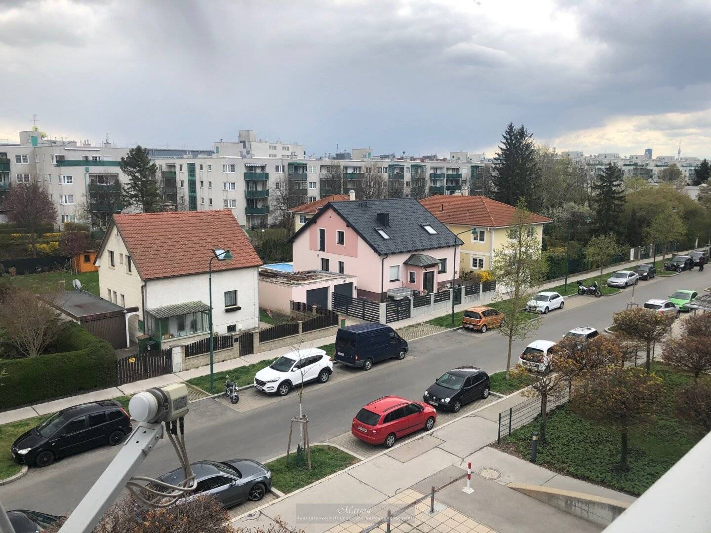 Open-ended 3 room new build rental Loggia 2 garage spaces possible 860,- net rent + operating costs