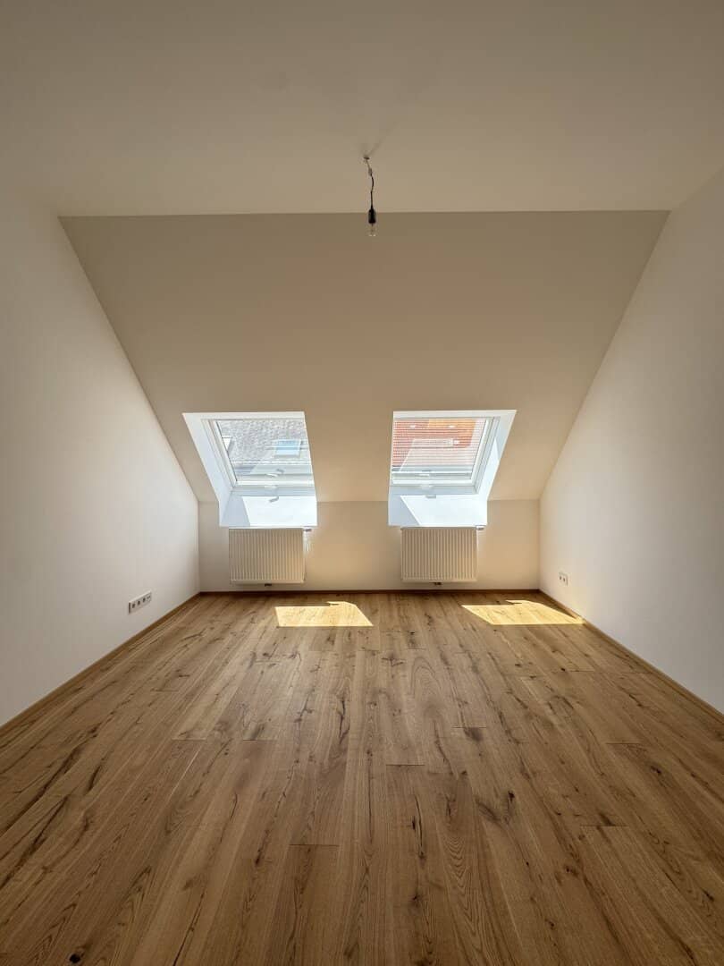 Erstbezug mit Balkon in ruhiger Innenhoflage – 3-Zimmer-Altbauwohnung mit Charme in 1150 Wien -K