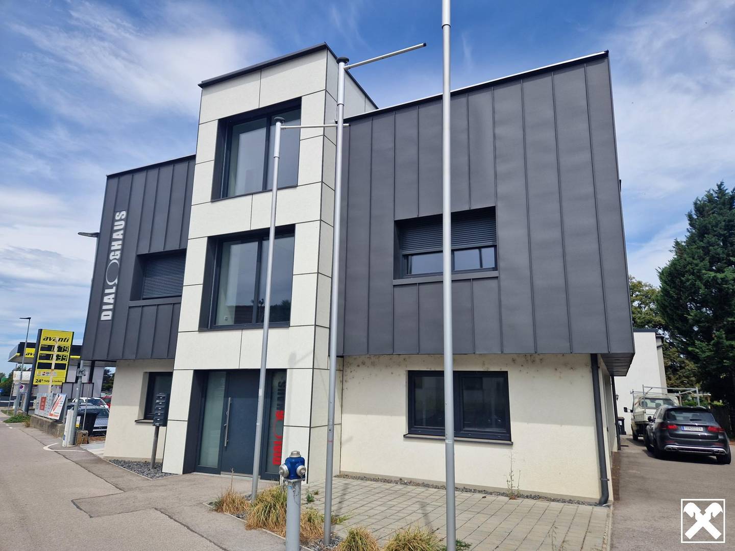 Neuwertige Wohnung in Bahnhofsnähe mit Dachterrasse