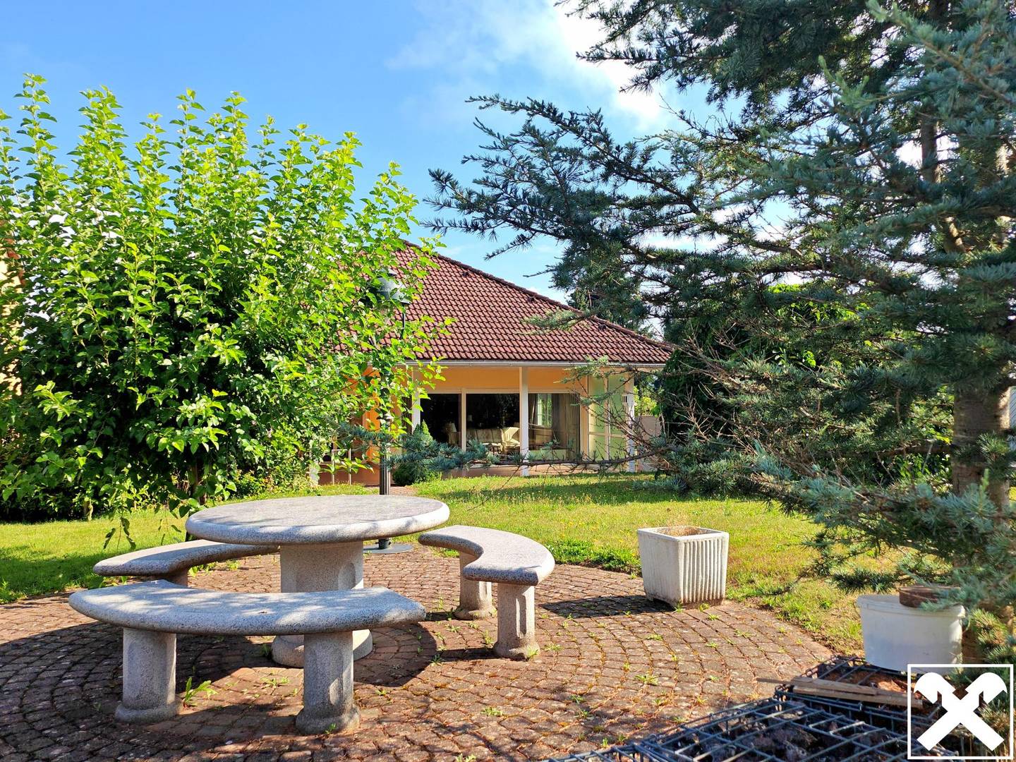 Wohnung mit überdachter Terrasse Garten und Sauna