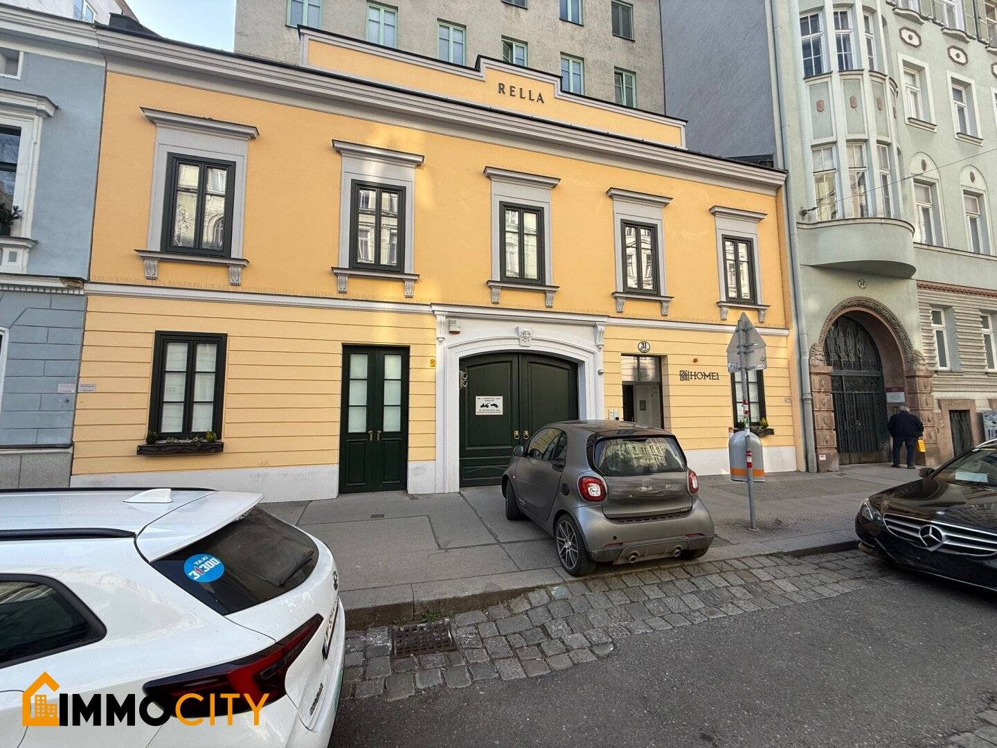 Garage parking spaces for rent in central Josefstadt location – Albertgasse 31, 1080 Vienna