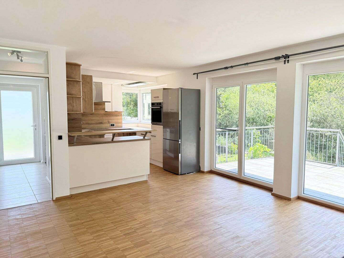 Anif - Splendid 4-room garden apartment
