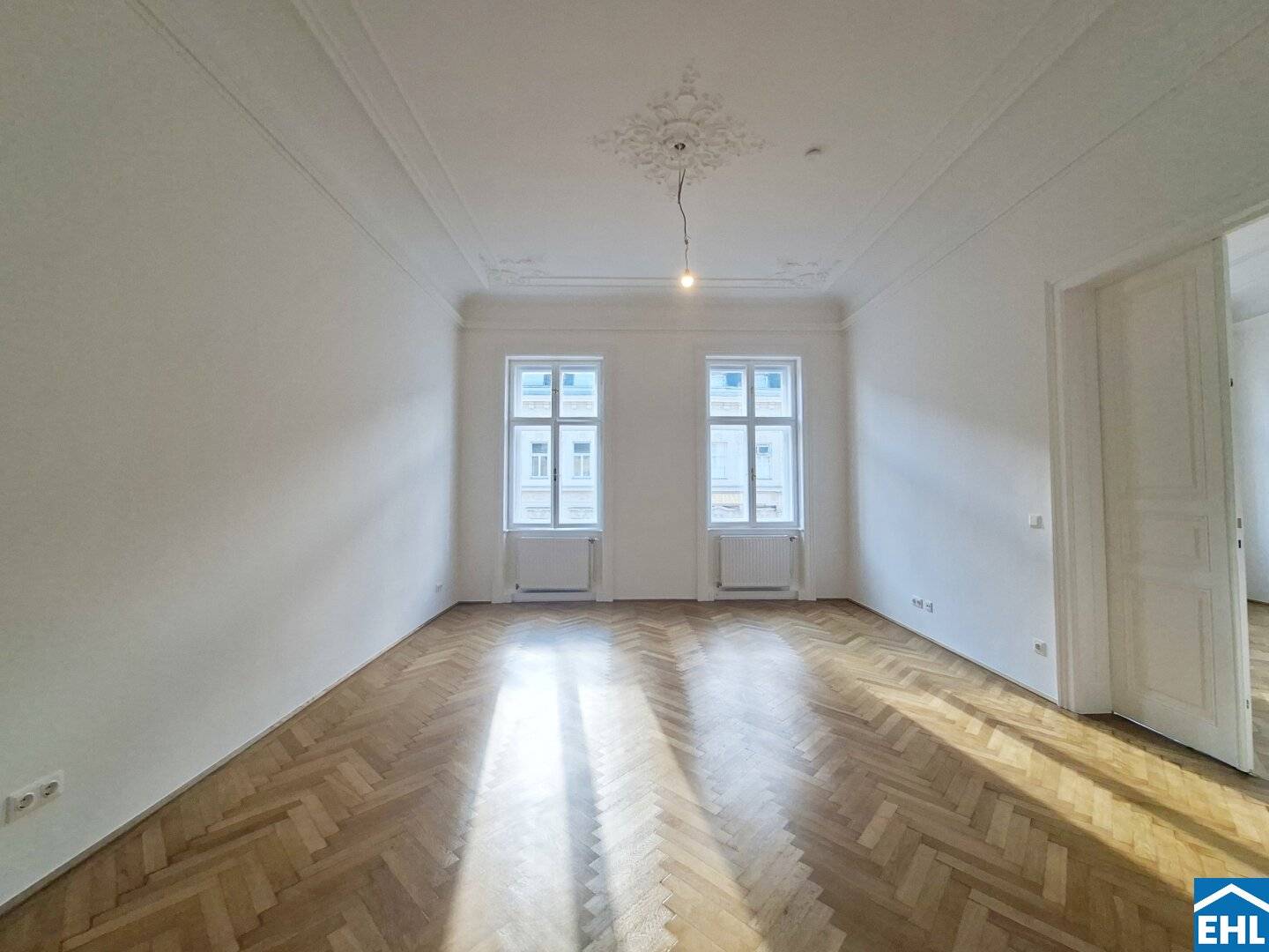 Cozy 4-room period apartment dream near Karlsplatz