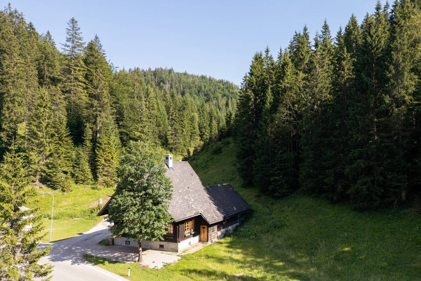 Uriges Forsthaus am Zellerrain