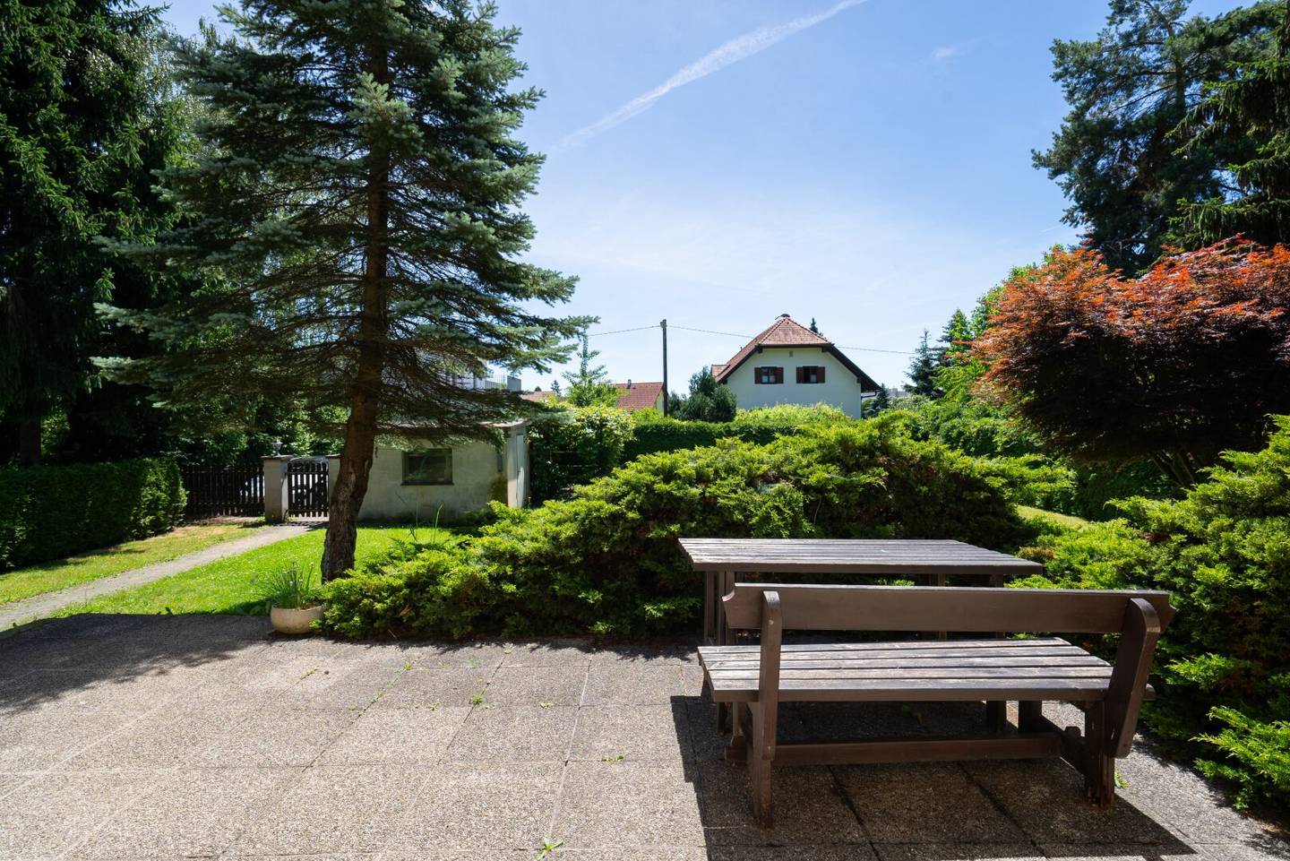 Home in the Green: Charming single-family house on generous 1.065m² plot in Graz St. Peter