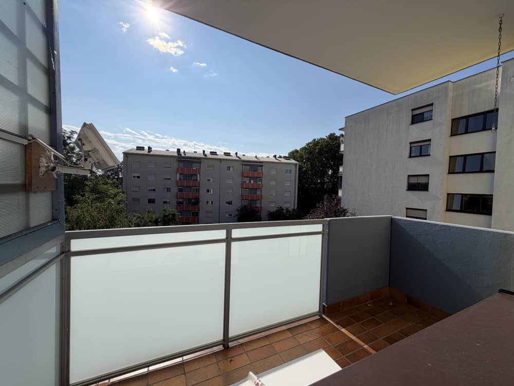 Ruhige Wohnung mit Balkon und Weitblick