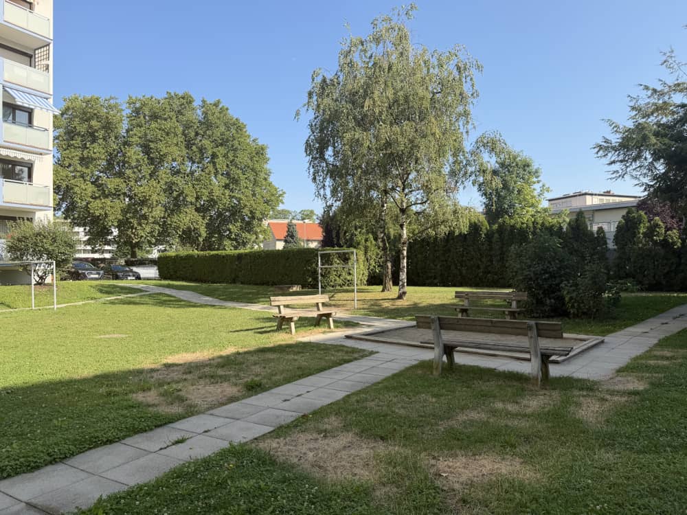 Ruhige Wohnung mit Balkon und Weitblick
