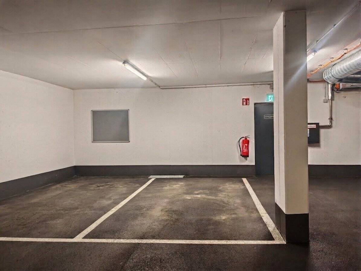 Convenient underground garage parking space